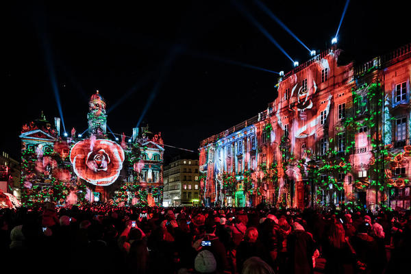 Fete-des-Lumieres-Place-des-Terreaux-Lyon